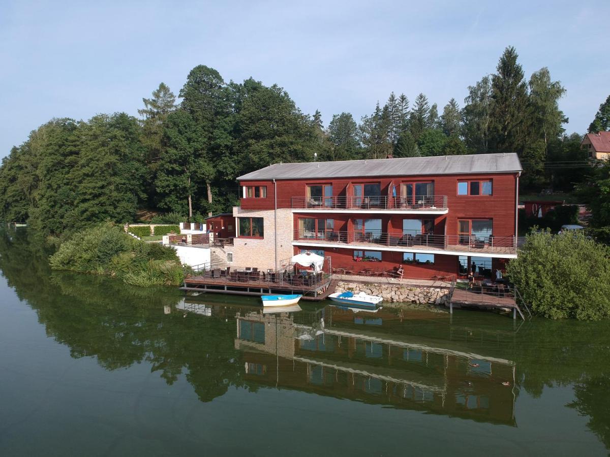 Penzion Ratmírák Maly Ratmirov Exterior foto